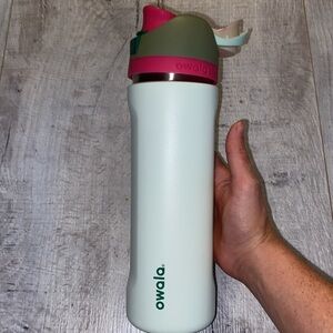 COPY - Owala free sip water bottle